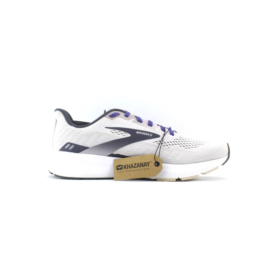 BROOKS LAUNCH8