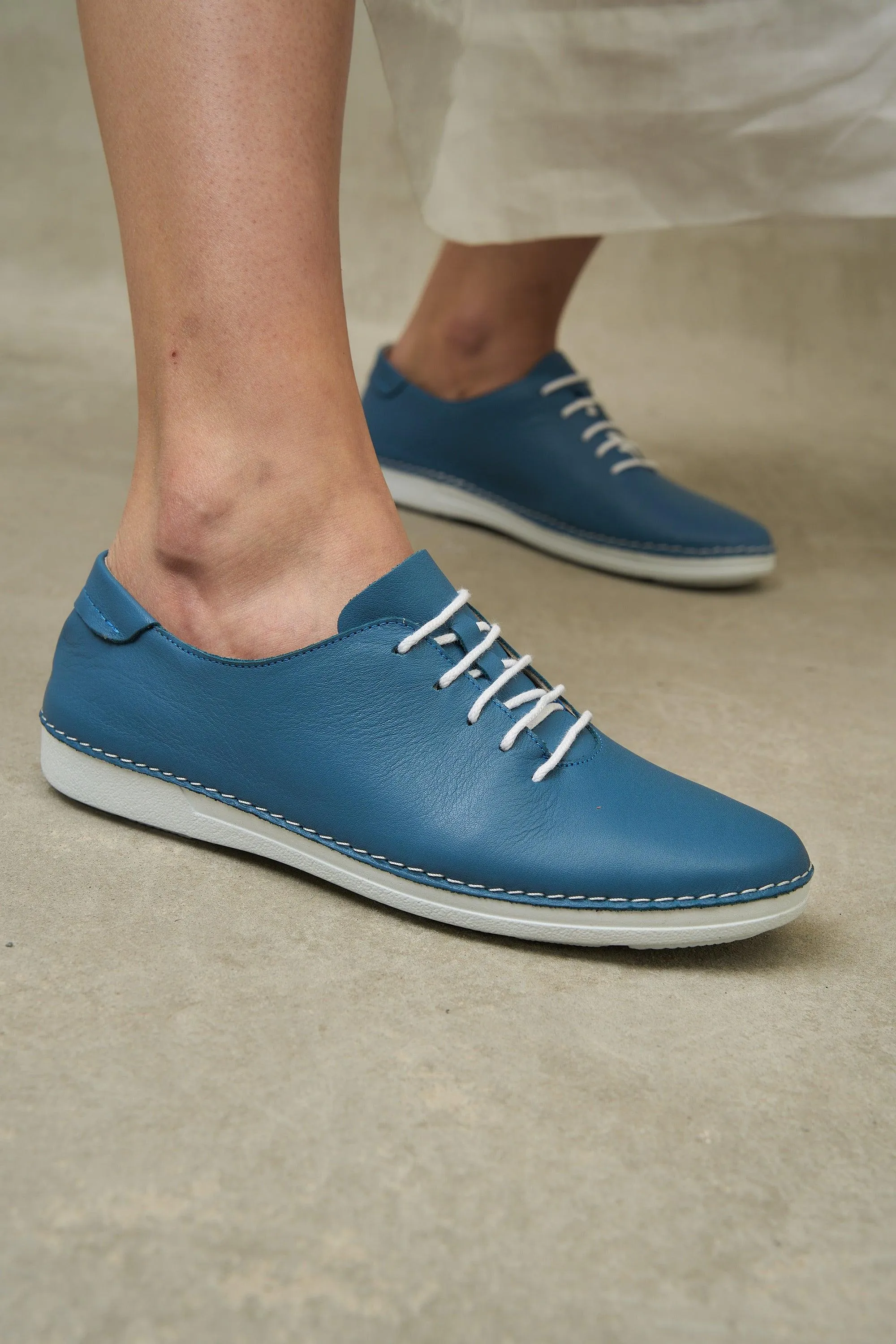 MAITE Sneakers - White