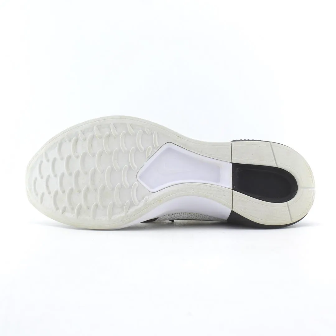 NIKE DUEL RACER