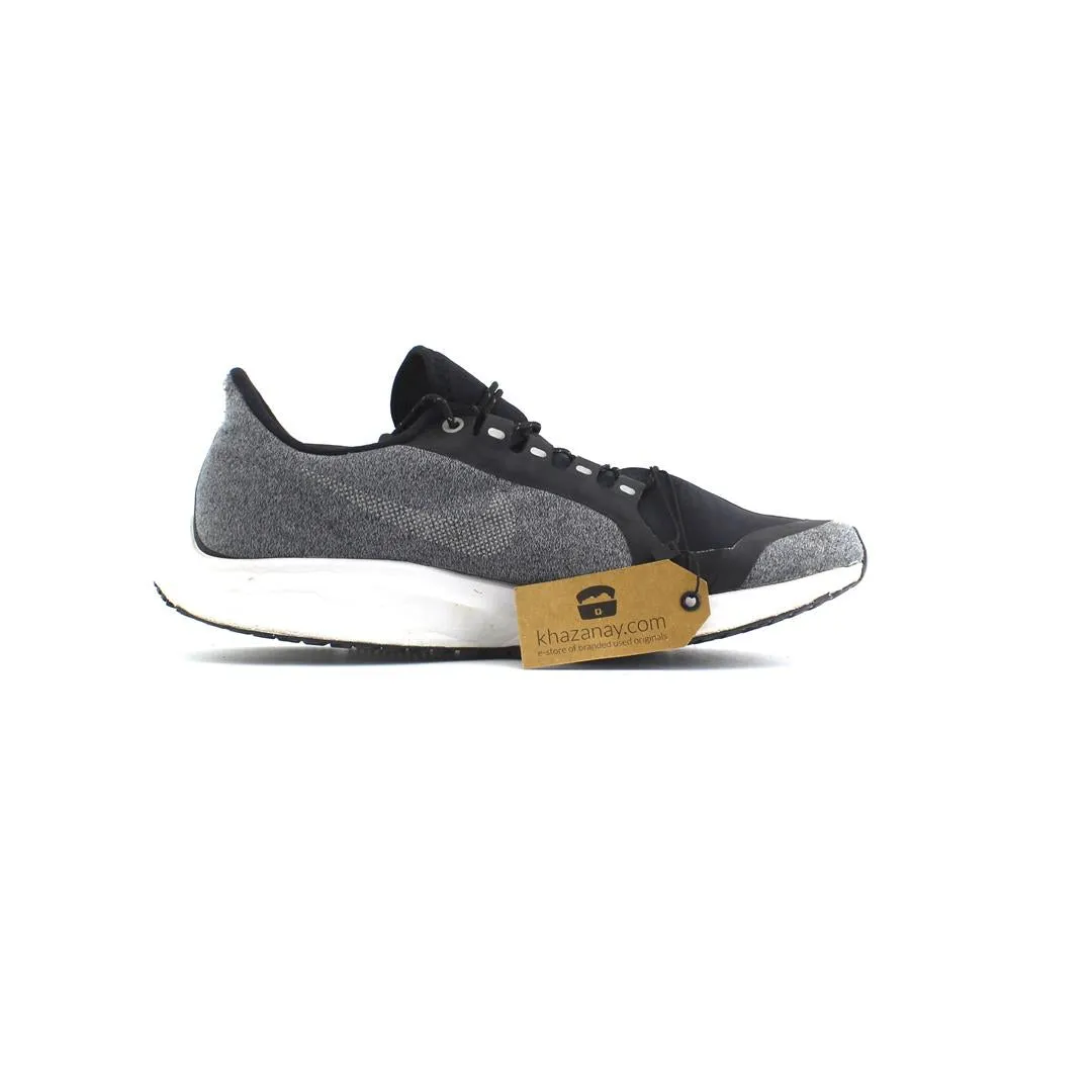 NIKE SHIED