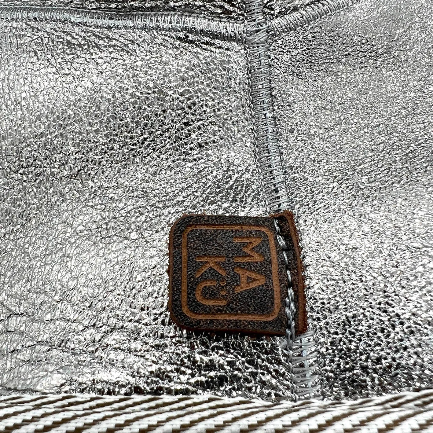 PATIQ DARK SILVER GRAIN / Limited edition slippers