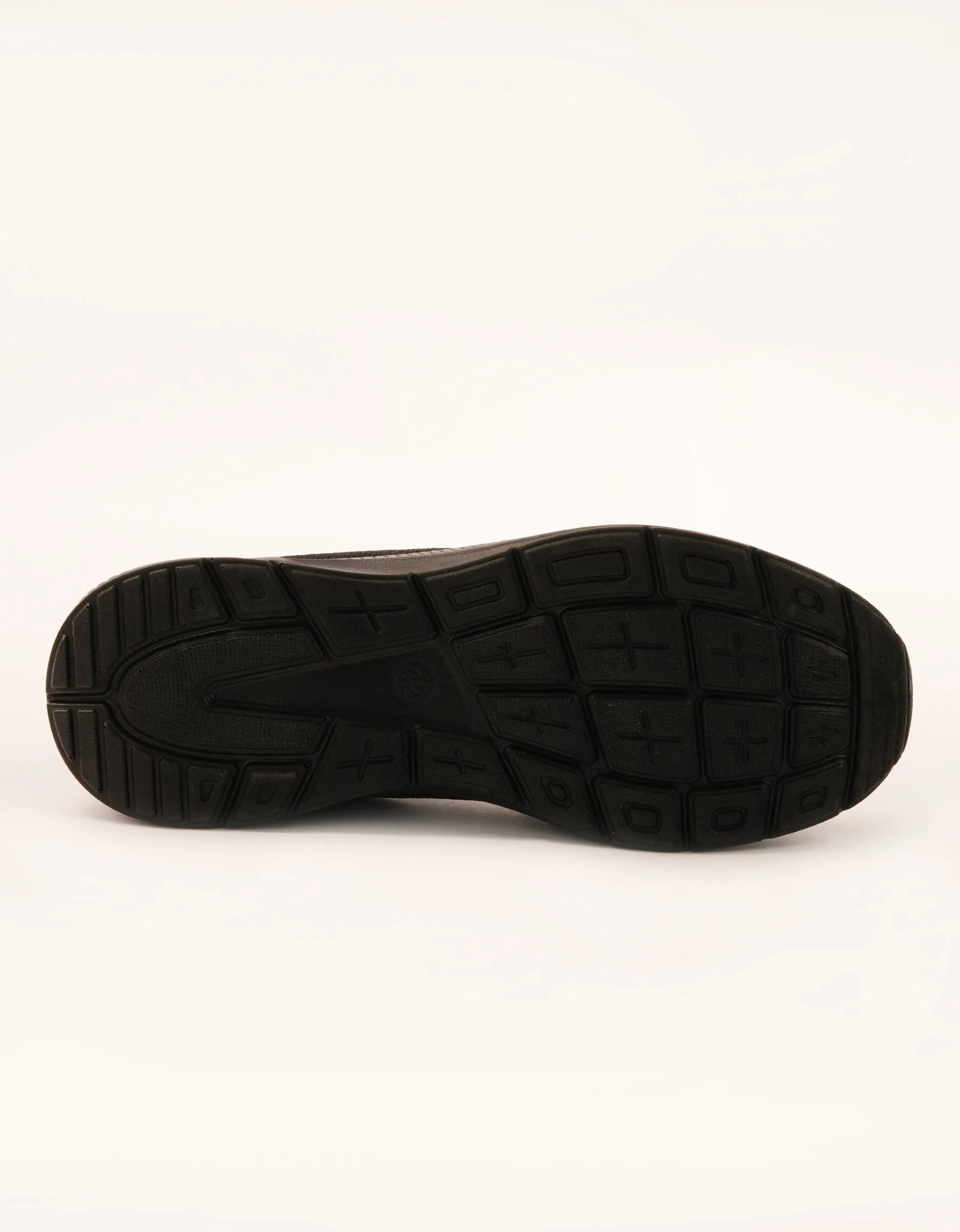 Road Grip Sneakers