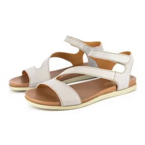 Umgodlo : Ladies Leather Sandal in Quarry Cayak